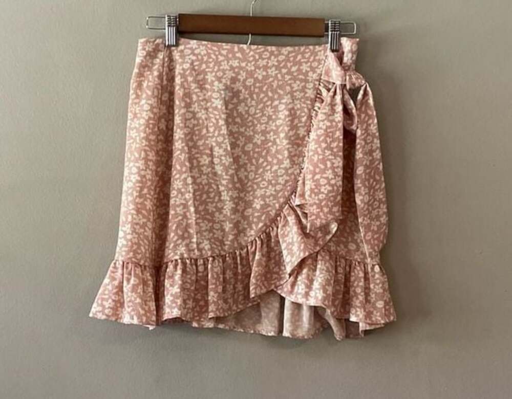 Floral Ruffle Hem Wrap Mini Skirt Size S